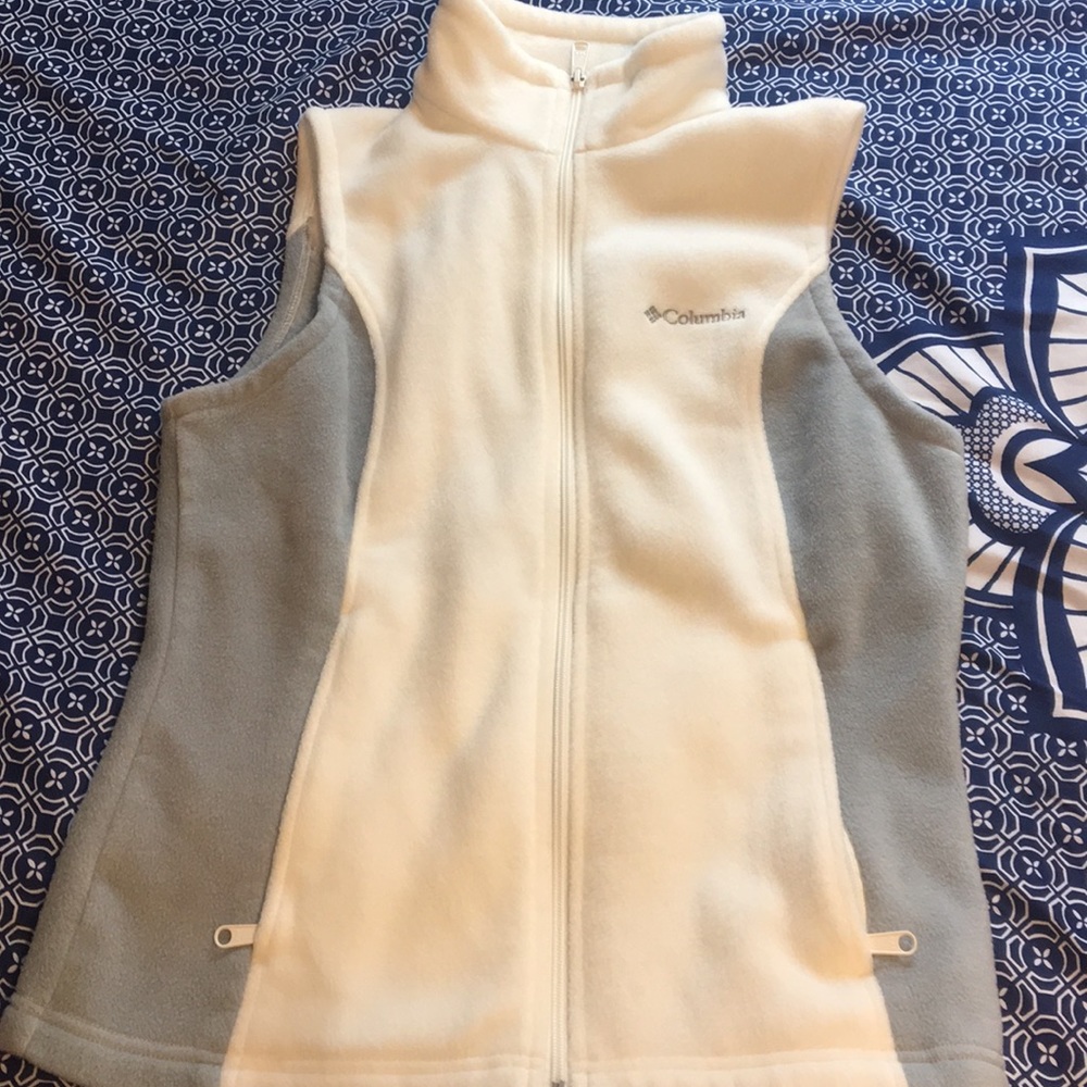 NWOT Columbia Fleece vest